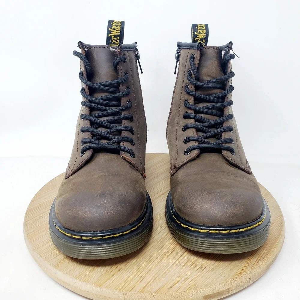 Dr Martens 1460 Serena Boots Kids 2 Brown Leather Lace Up 8 Eye Boys Girls Shoes